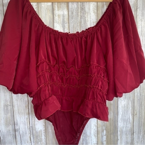 Entro Red Puff Sleeve Mesh Bodysuit - Picture 3 of 6